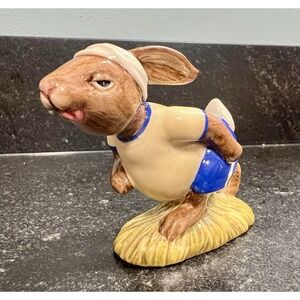 Royal Doulton Jogging Bunnykins Figurine‎ DB022 Vintage 1982 3.25"